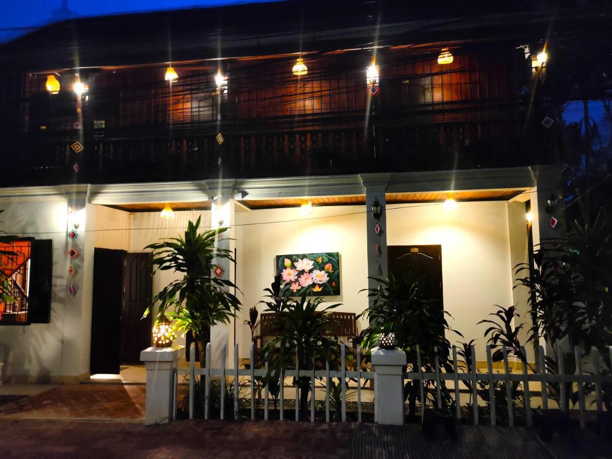 Lotus Corner - Heritage B&B Луанг Прабанг Екстериор снимка
